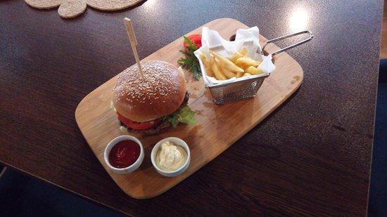 1900 Cafe & Restaurant